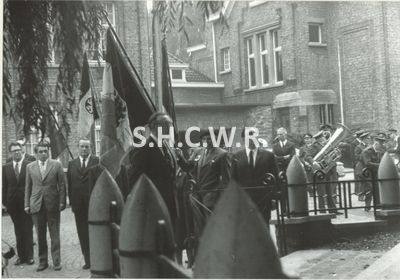 DUV - Boîte 12 - 090