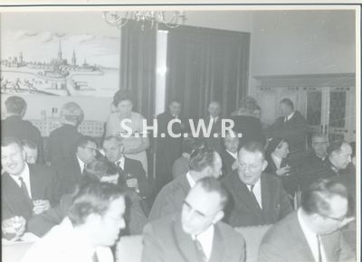 DUV - Boîte 16 - 180