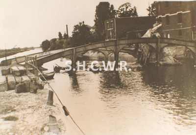DUV - Boîte 21 - 026